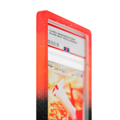 PSA Slab Guard - Blackfire met gradiënt rood naar zwart ontwerp dat een PSA slab beschermt.
