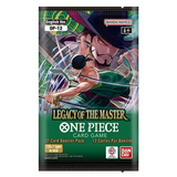 "One Piece TCG Legacy of the Master Booster pack met 12 unieke kaarten met levendige artwork."