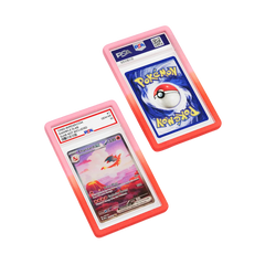 PSA Slab Guard - Koraalrode bumperbescherming voor Pokémonkaarten in levendige kleurovergangen.