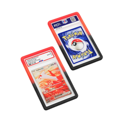 PSA Slab Guard - Blackfire beschermt Latias PSA 10 kaart met levendig rood en zwart gradiënt design.