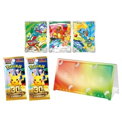 Sammlung von Pokémon-Sammelkarten, darunter Glumanda, Schiggy und Pikachu, 30-Jahre-Jubiläumspackungen mit Kartenhalter