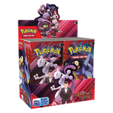 Boîte d'extension Pokémon Rivaux Destinés mettant en vedette la Team Rocket et des personnages Pokémon emblématiques de Écarlate et Violet.